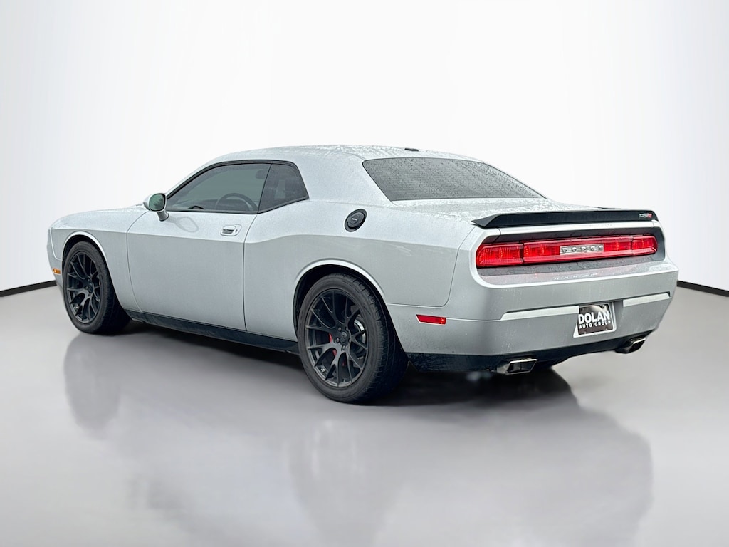 Used 2009 Dodge Challenger SRT8 2dr Car