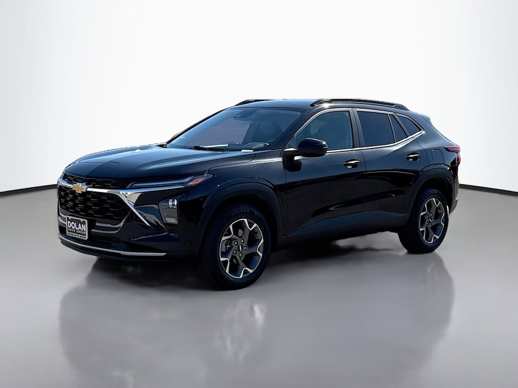 Used 2025 Chevrolet Trax LT Sport Utility