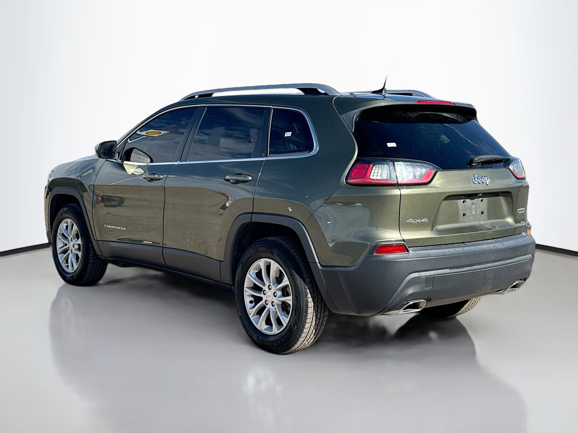 2019 Jeep Cherokee Latitude photo 3