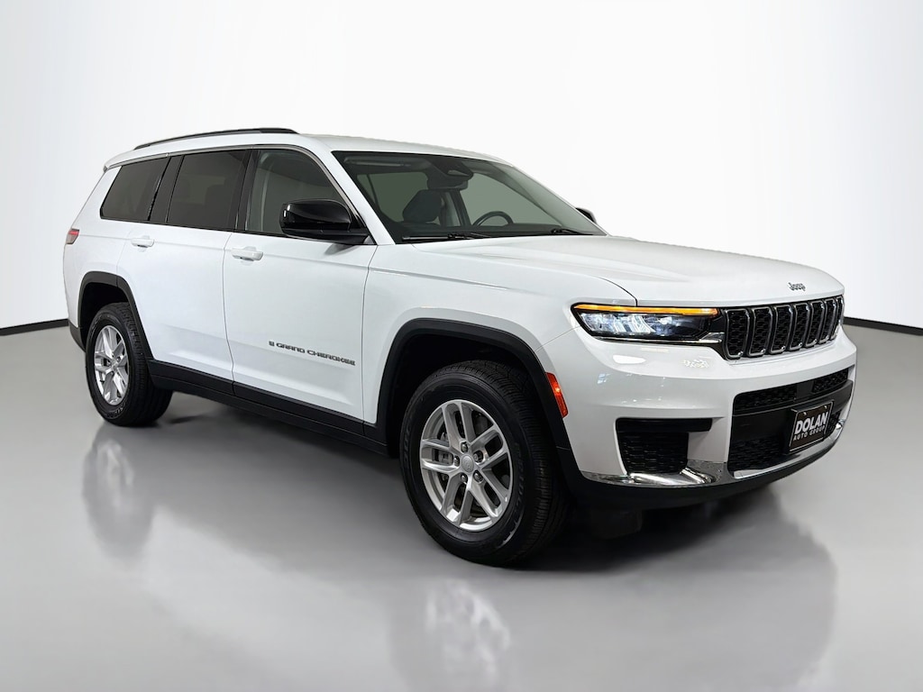 Used 2022 Jeep New Grand Cherokee Laredo Sport Utility