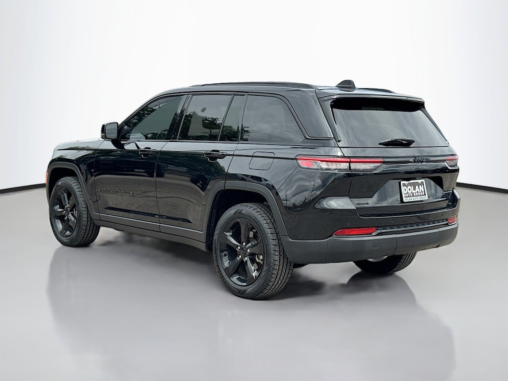 Certified 2023 Jeep Grand Cherokee Laredo Sport Utility