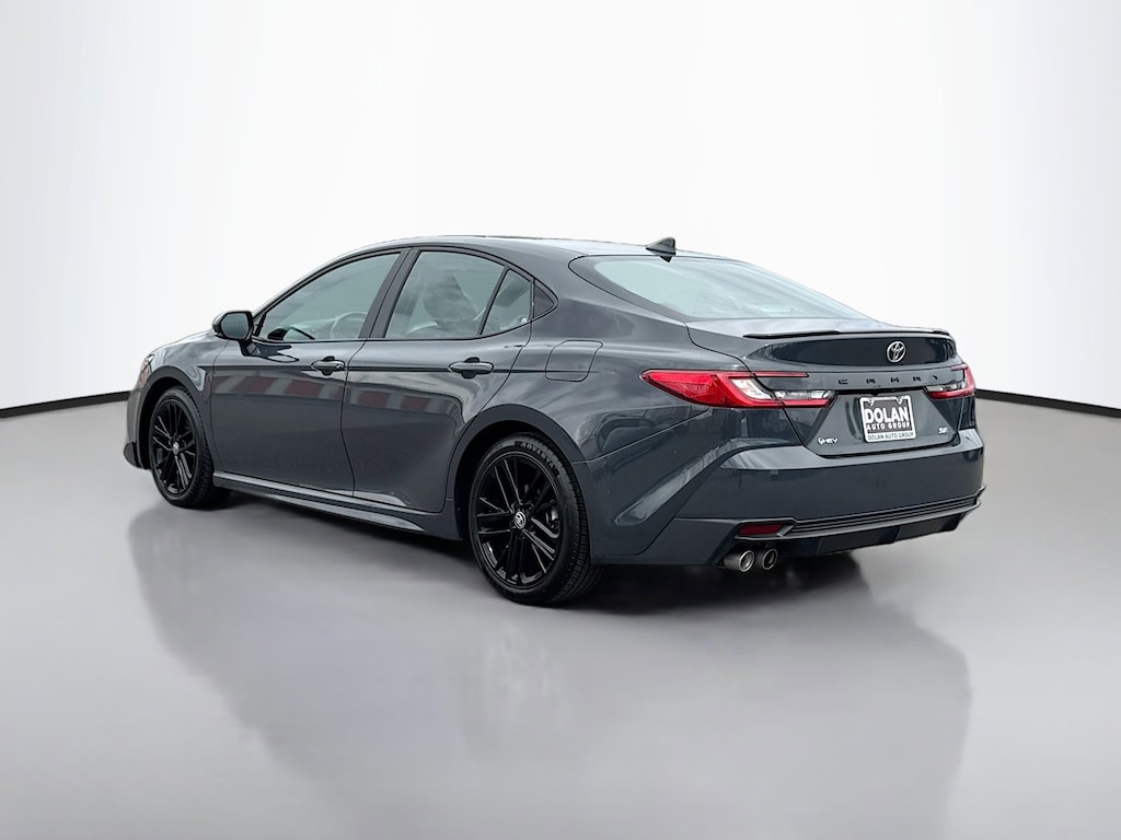 Used 2025 Toyota Camry SE 4dr Car