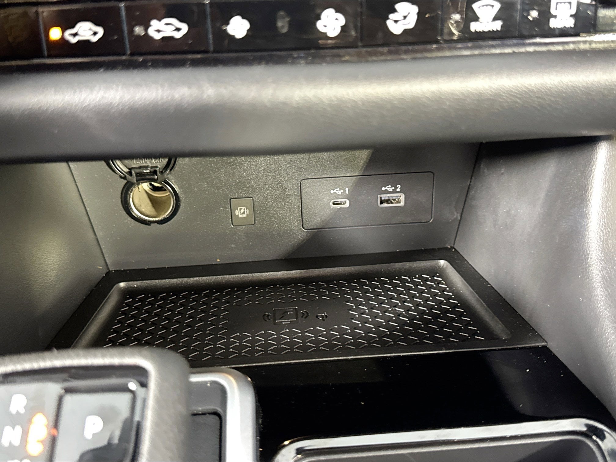 2025 Nissan Pathfinder SL - Photo 44