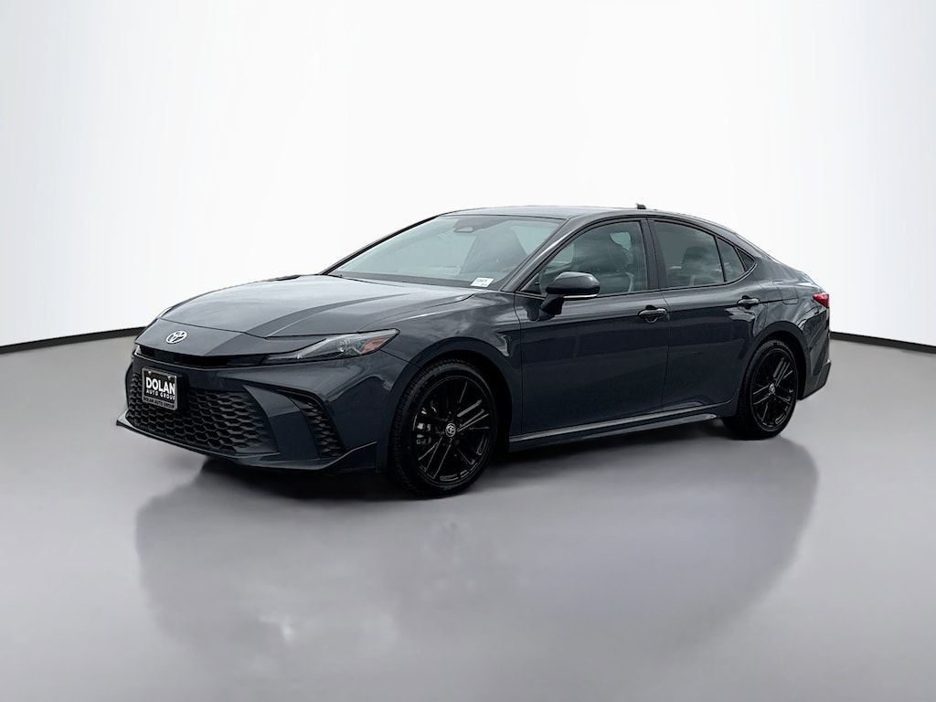 Used 2025 Toyota Camry SE 4dr Car