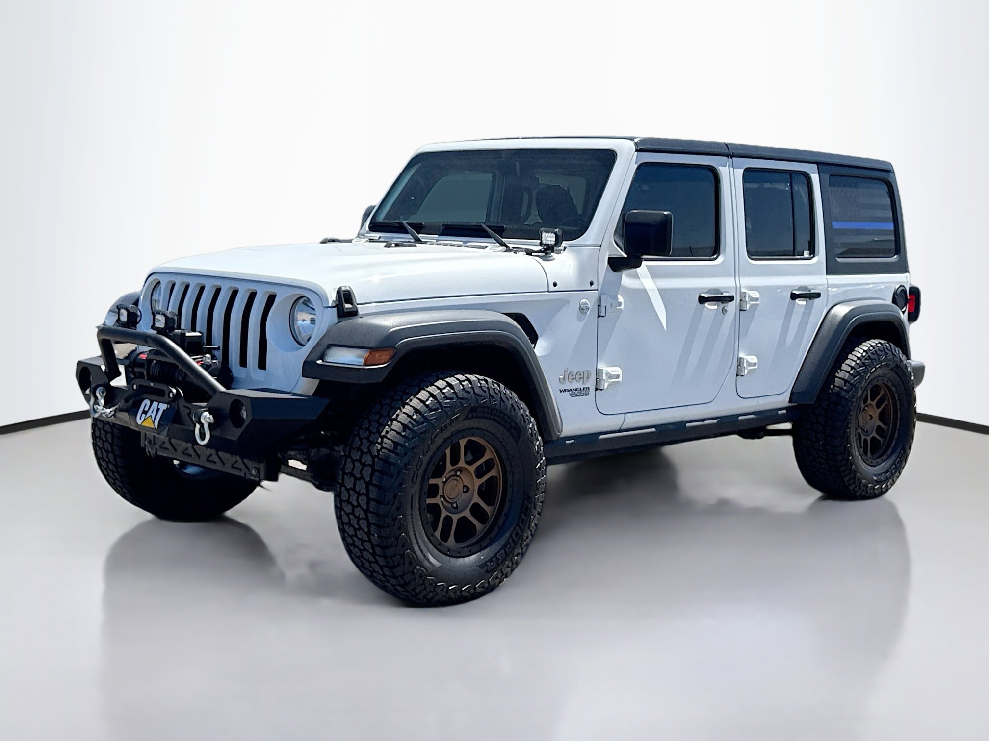 Used 2019 Jeep Wrangler Unlimited Sport S with VIN 1C4HJXDG8KW597284 for sale in Fernley, NV