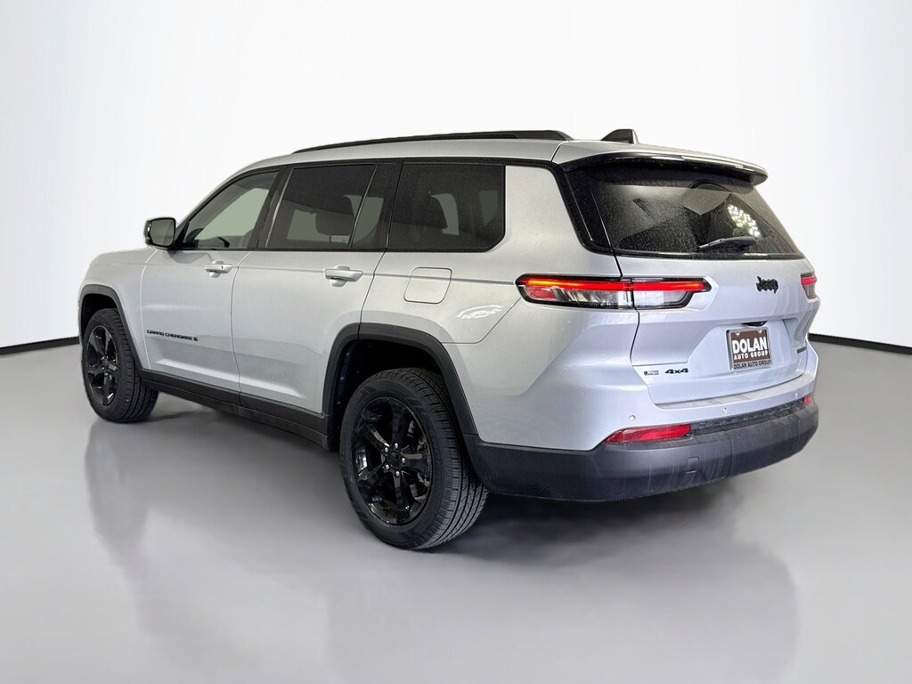 Used 2022 Jeep New Grand Cherokee Limited Sport Utility