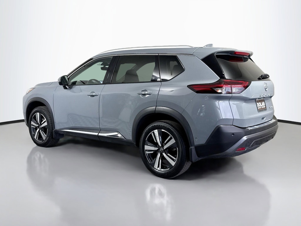 Used 2023 Nissan Rogue SL Sport Utility