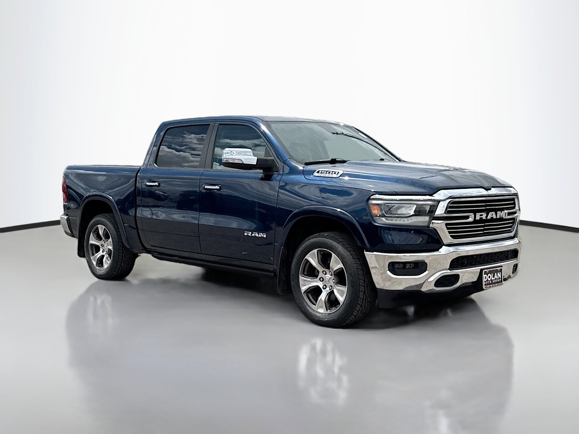 2020 RAM 1500 Laramie 4x4 Crew Cab 5'7's photo