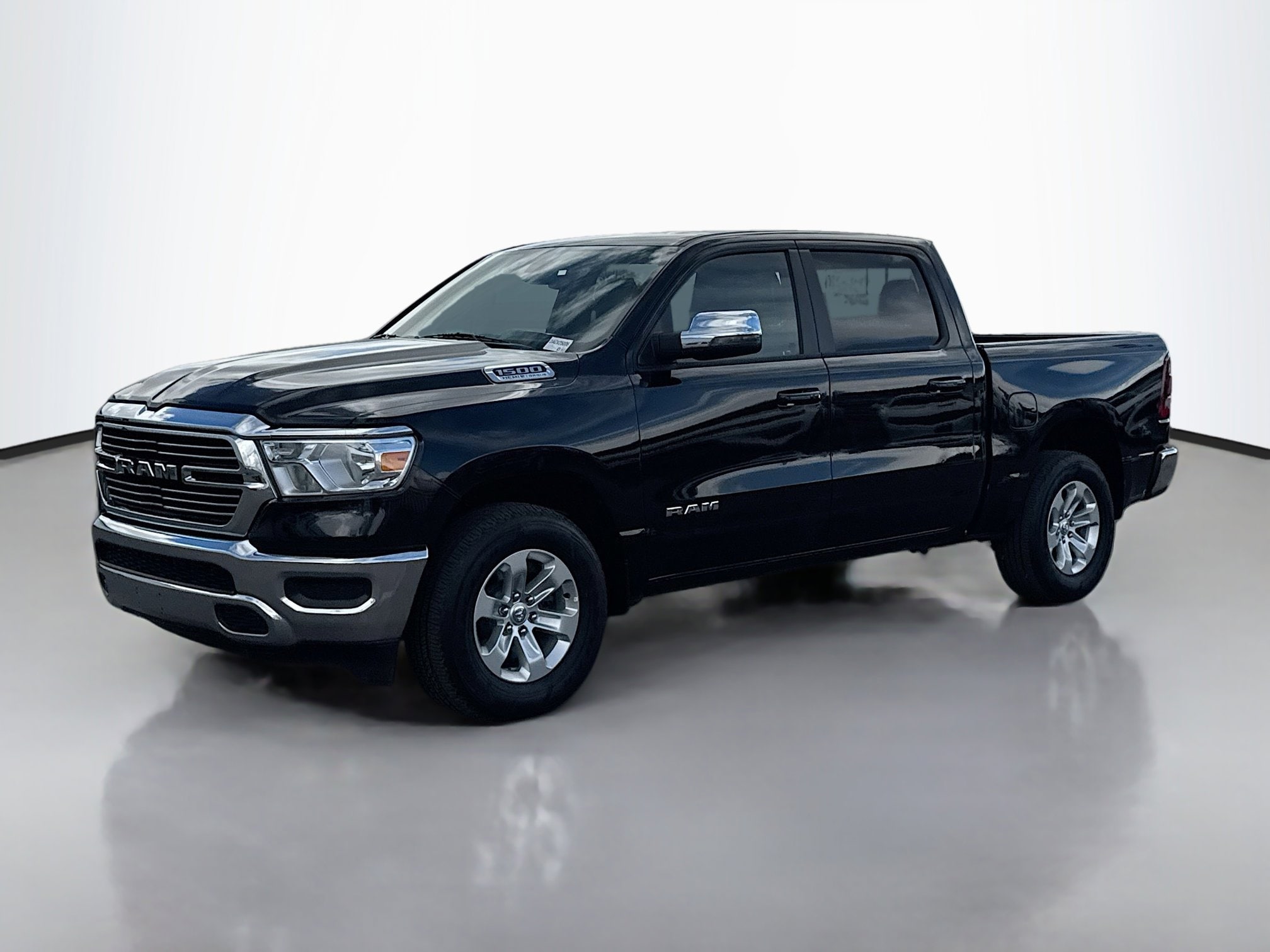Used 2024 RAM Ram 1500 Pickup Laramie with VIN 1C6SRFJT4RN206472 for sale in Fernley, NV