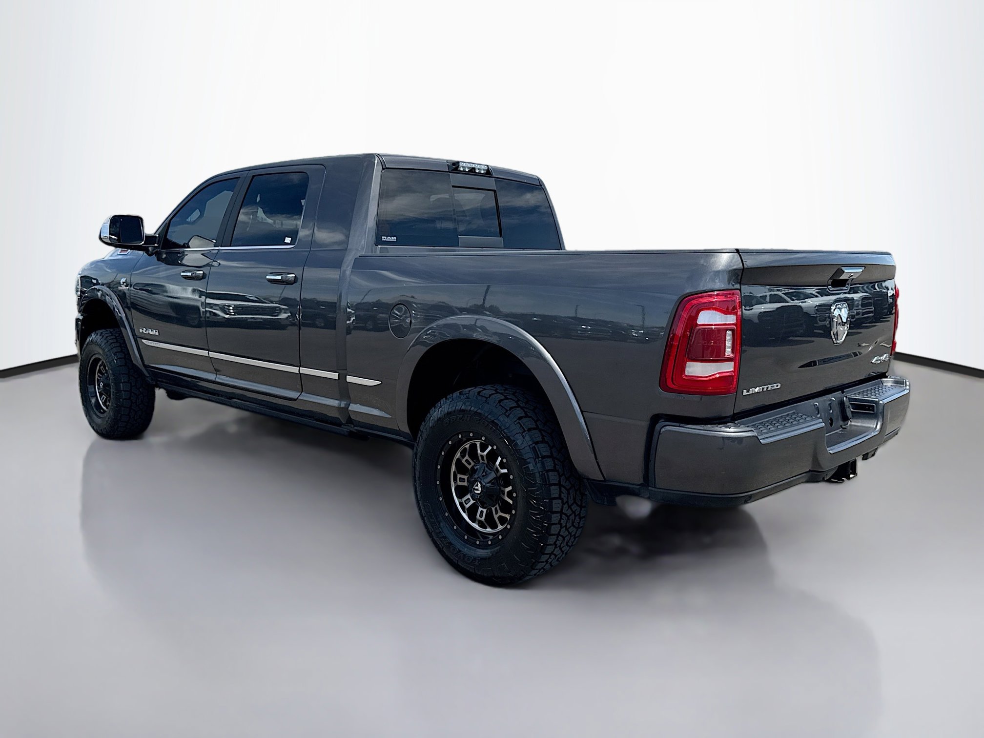 2020 Ram 3500 Limited photo 4
