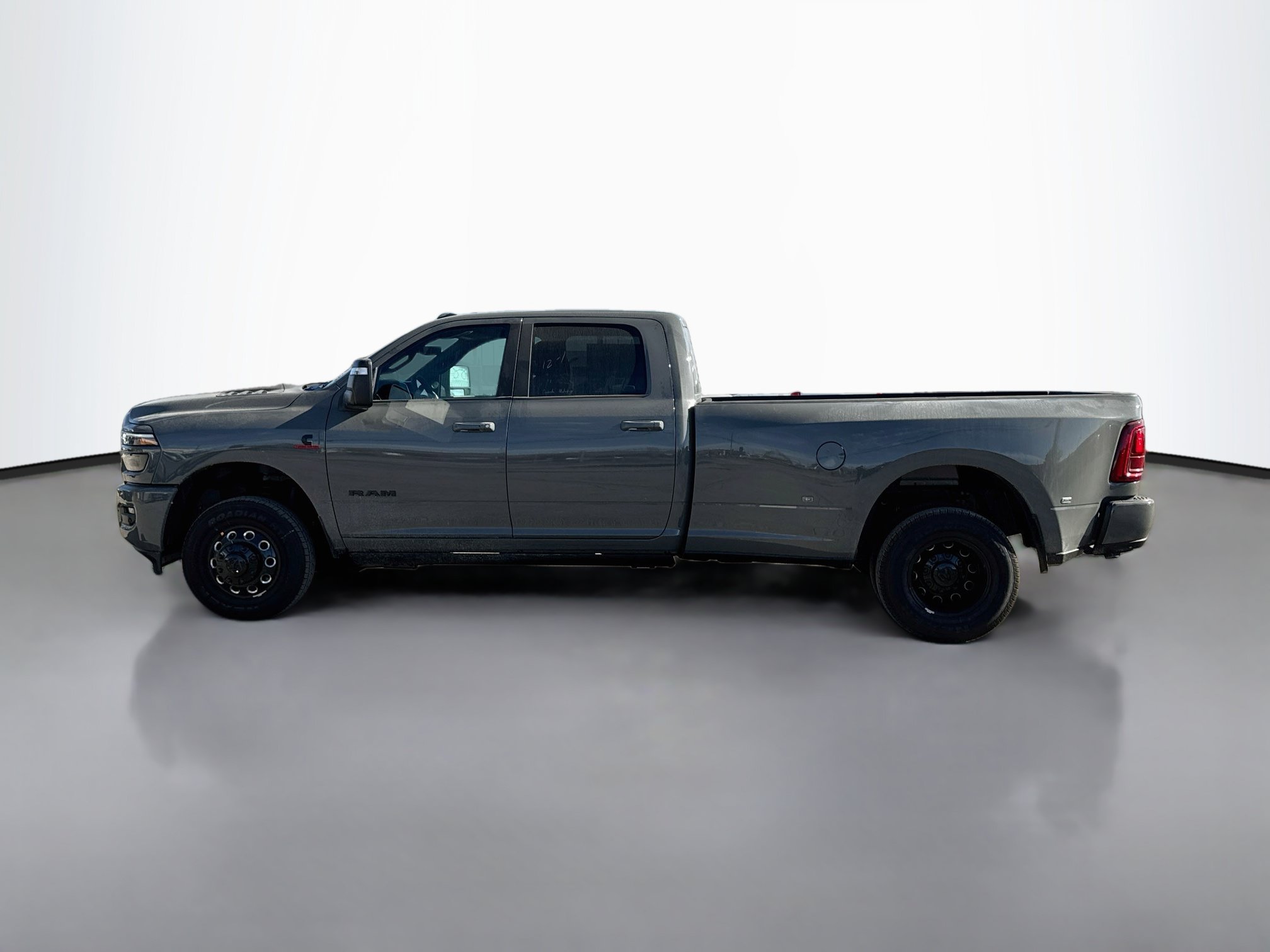 New 2027 Ram 3500 Laramie Pickup