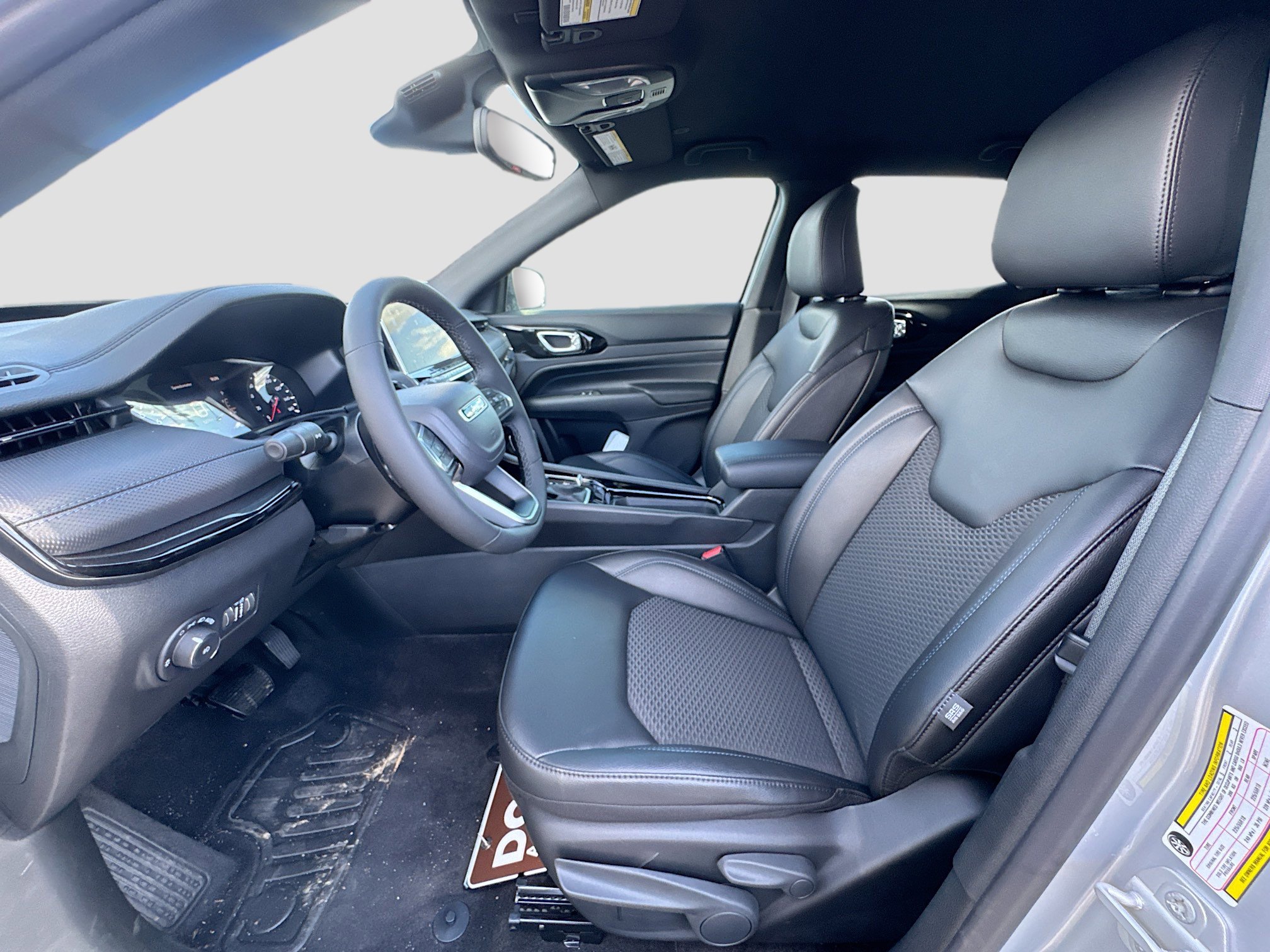2026 Jeep Compass Altitude - Photo 8