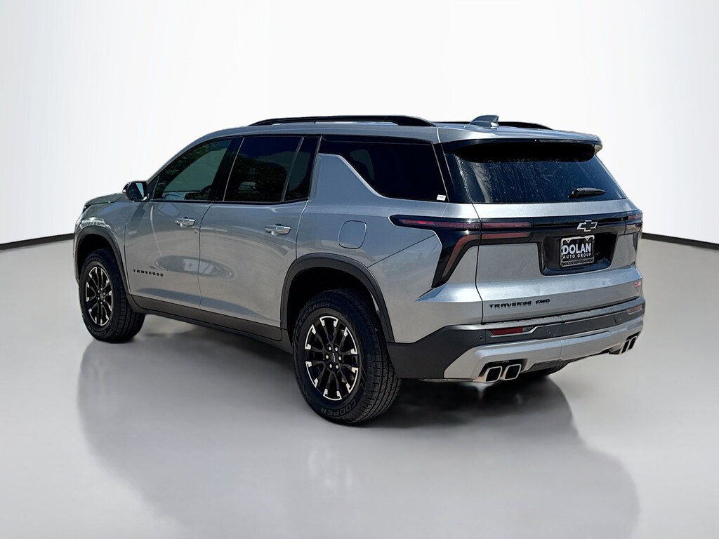 Used 2025 Chevrolet Traverse Z71 Sport Utility