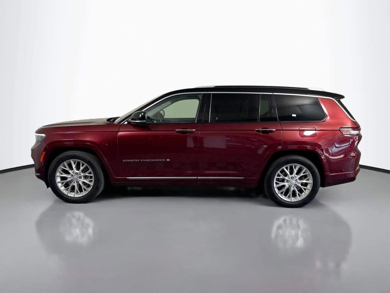 2021 Jeep Grand Cherokee L Summit photo 2