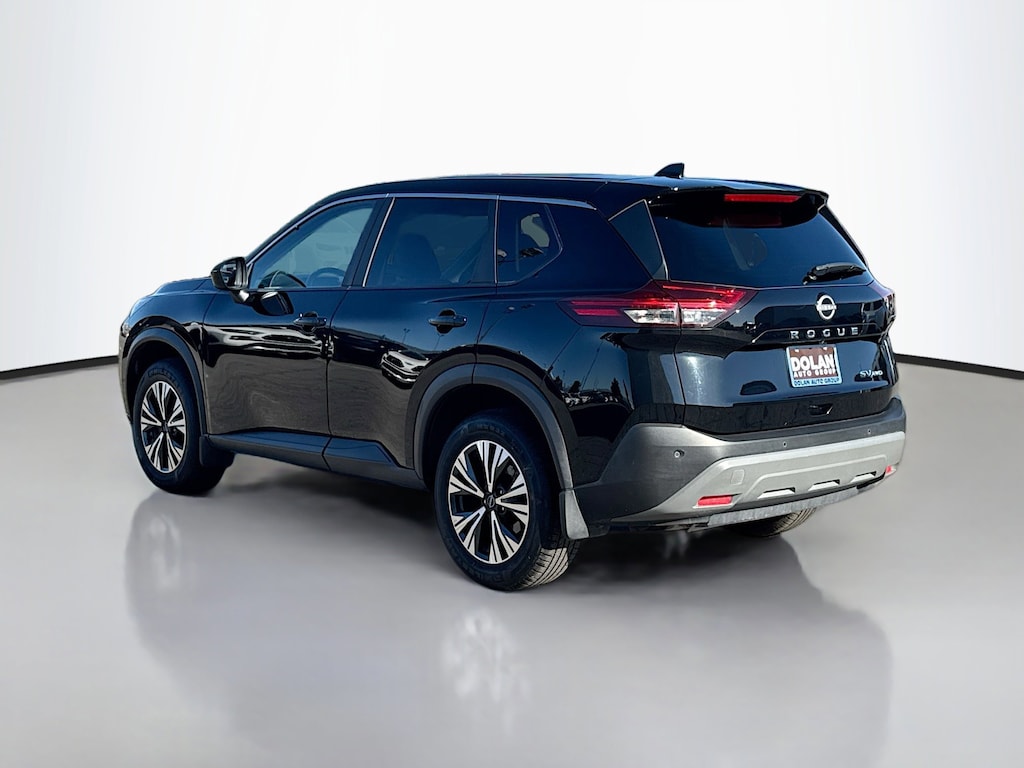 Used 2023 Nissan Rogue SV Sport Utility