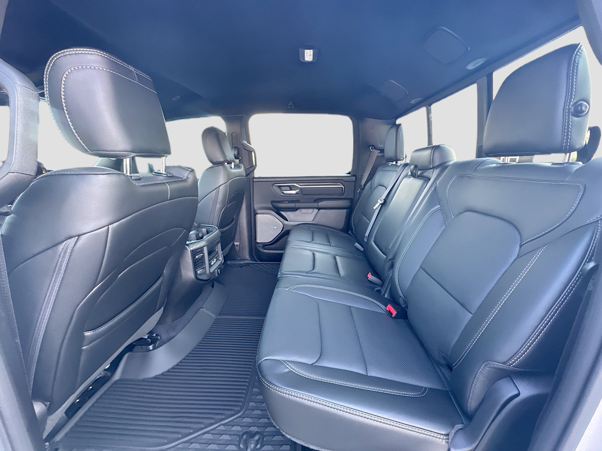 2026 RAM 1500 Rebel - Photo 35