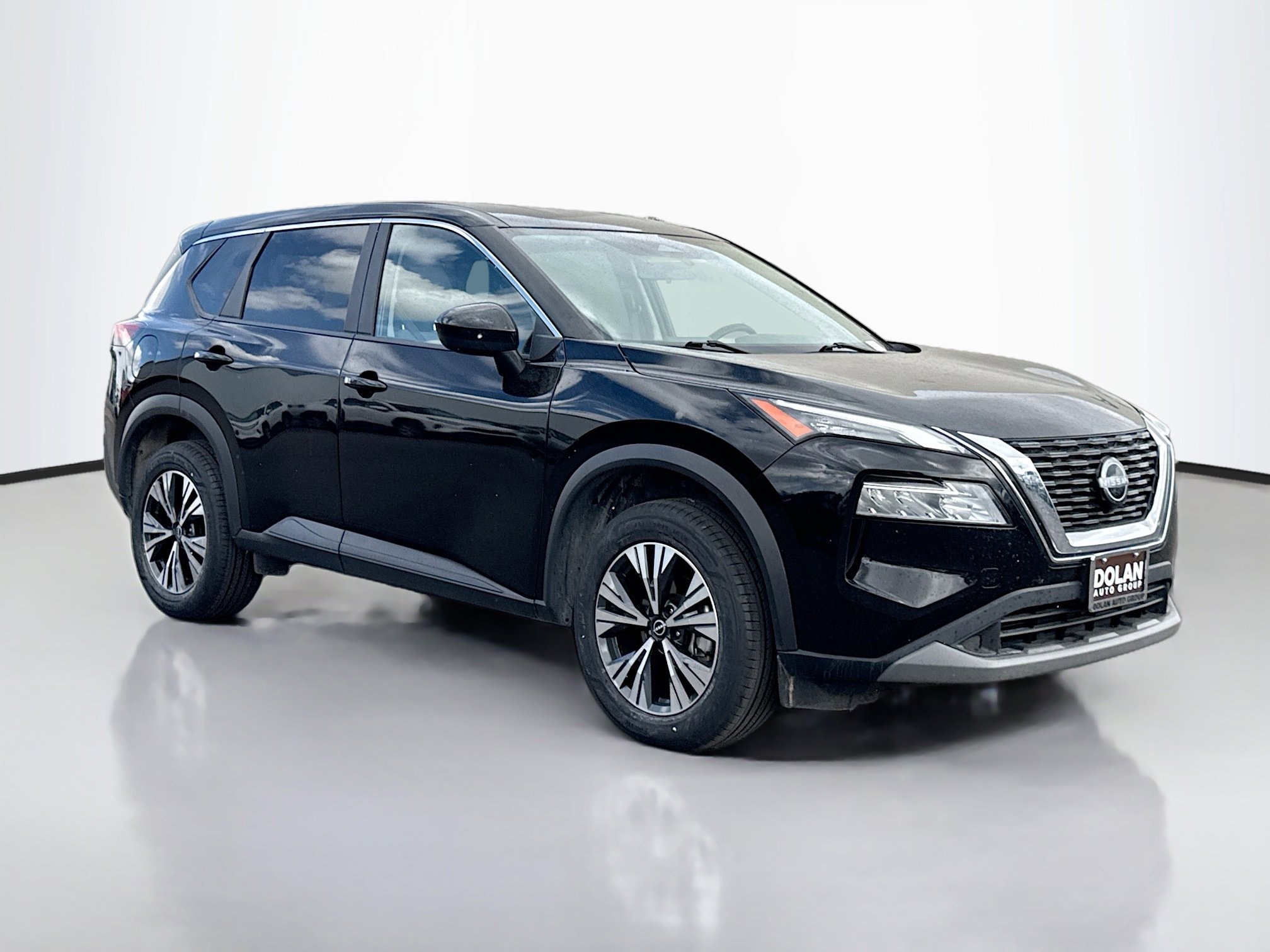 2023 Nissan Rogue SV AWD's photo