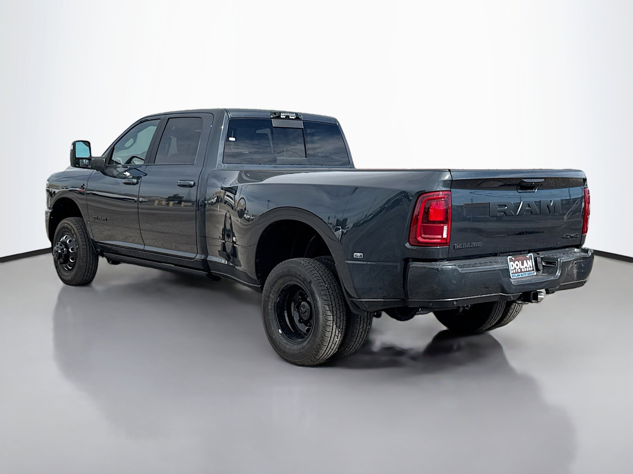 2026 Ram 3500 Laramie photo 4