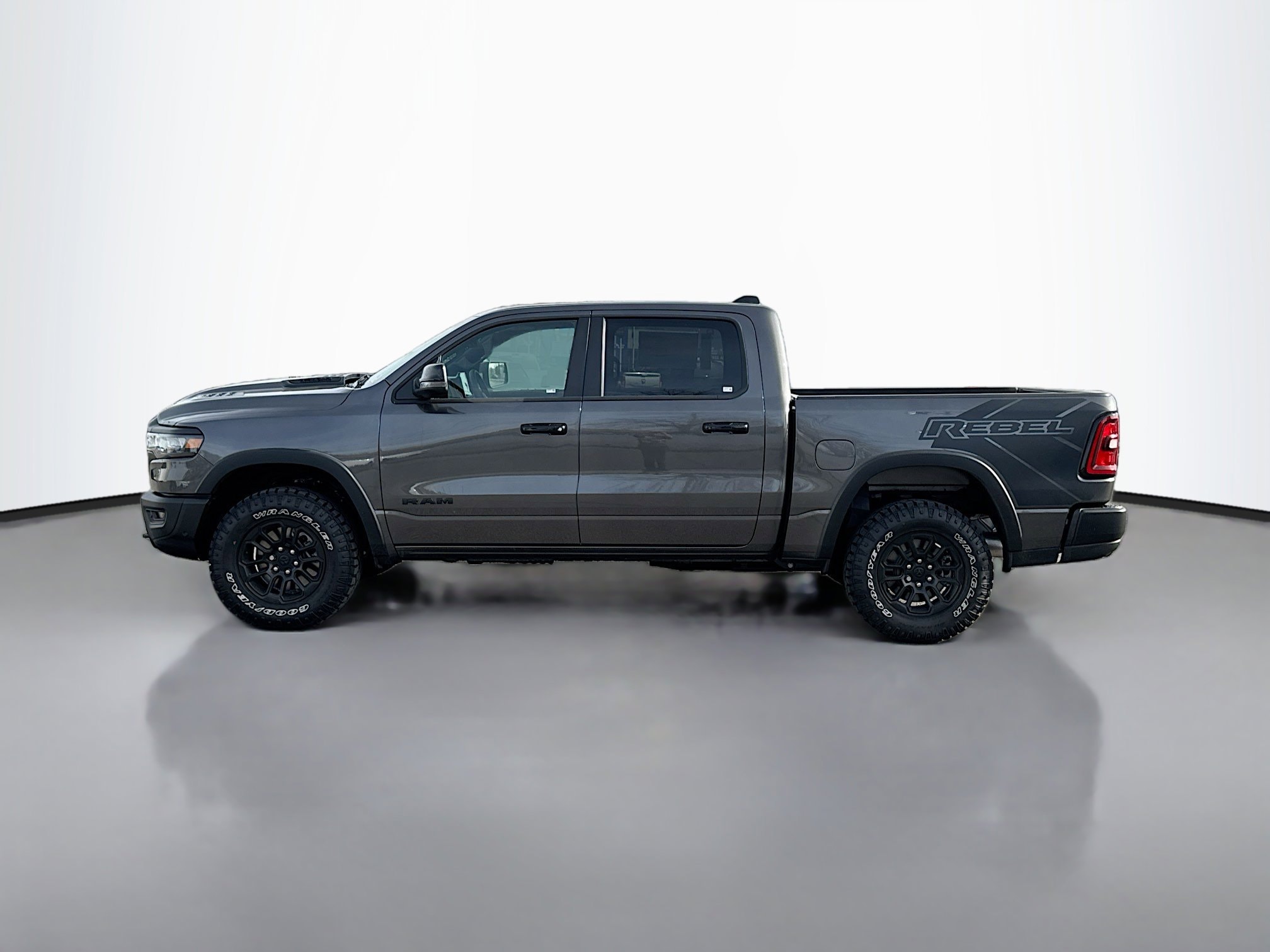 2026 RAM 1500 Rebel - Photo 6