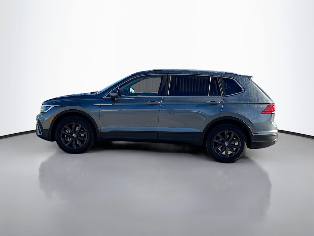 Used 2024 Volkswagen Tiguan 2.0T SE Sport Utility