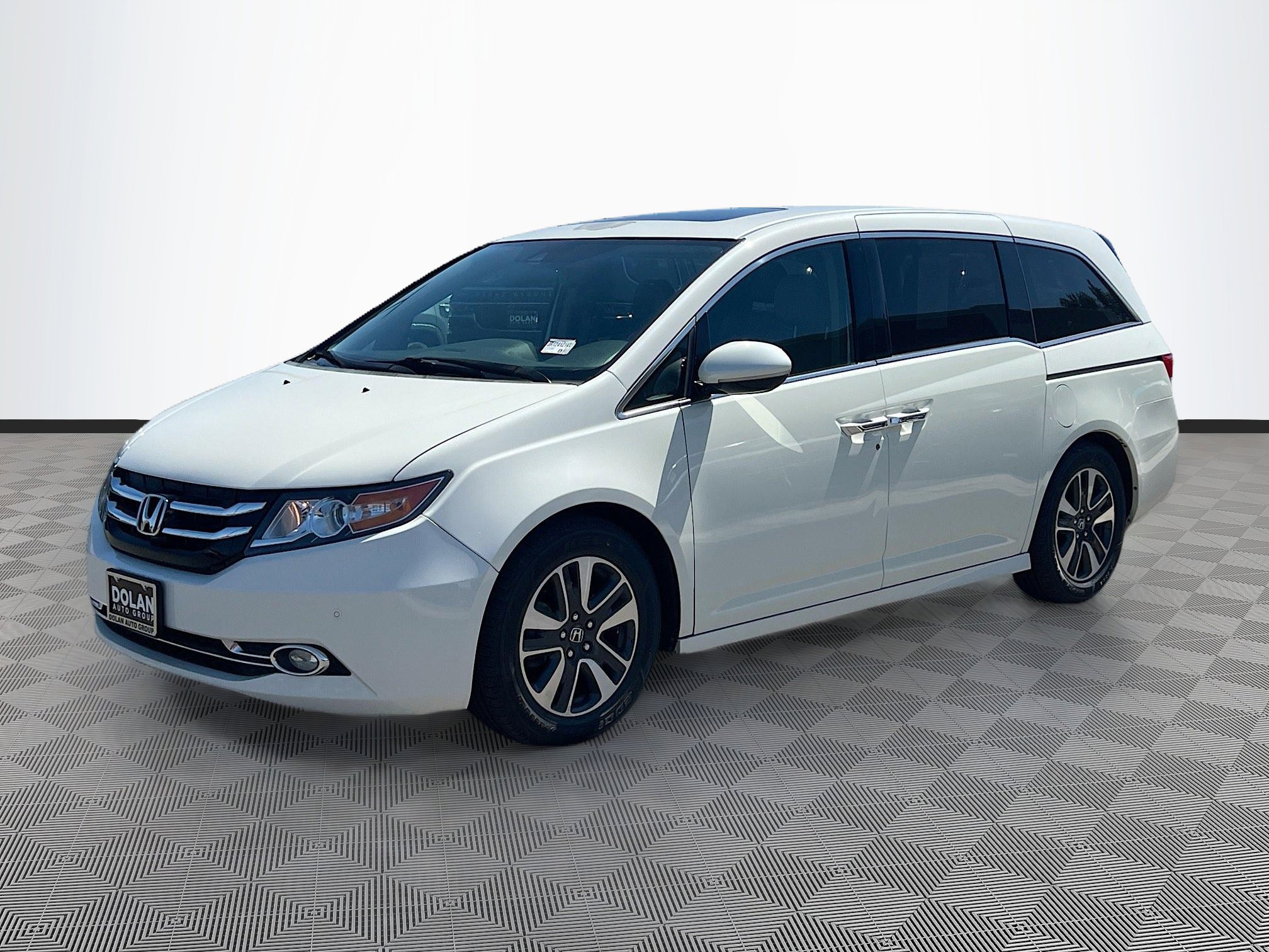 Used 2014 Honda Odyssey Touring with VIN 5FNRL5H90EB003066 for sale in Fernley, NV