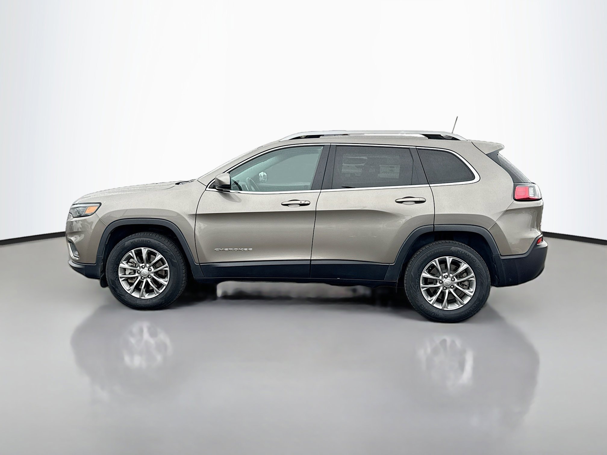 Used 2020 Jeep Cherokee Latitude Plus with VIN 1C4PJMLB3LD613792 for sale in Fernley, NV