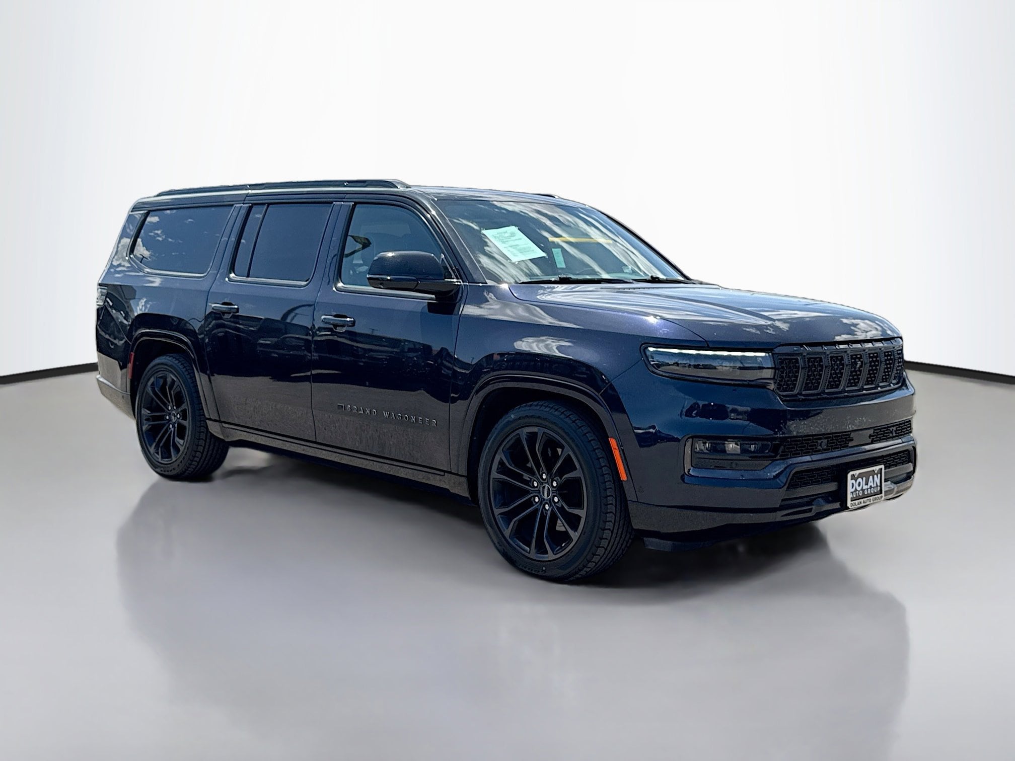2024 Jeep Grand Wagoneer L Series II Obsidian 4WD's photo