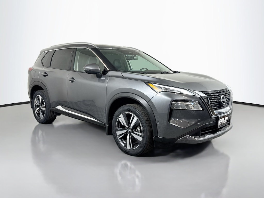 Used 2023 Nissan Rogue SL Sport Utility