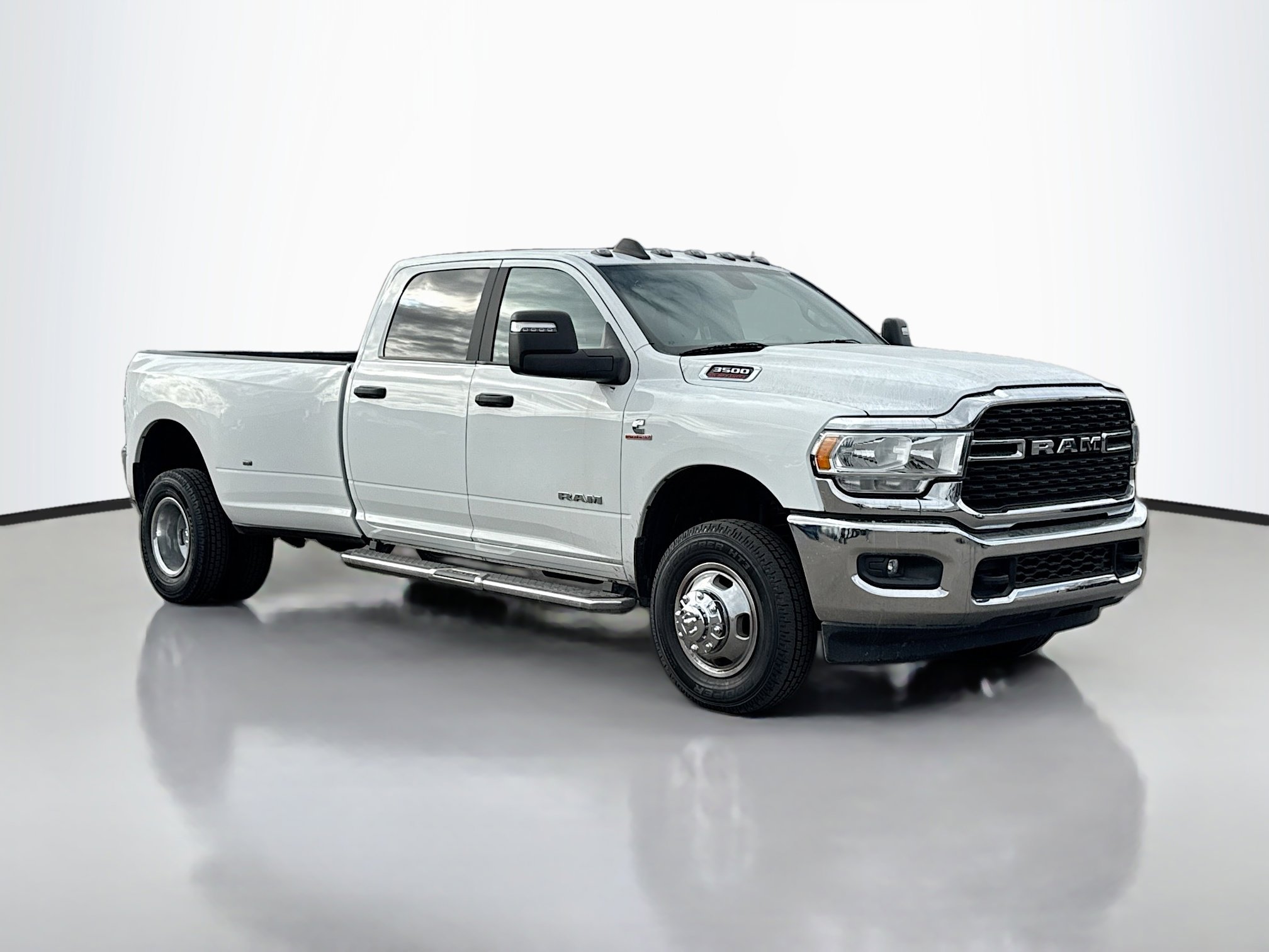 2024 RAM Ram 3500 Pickup Big Horn's photo