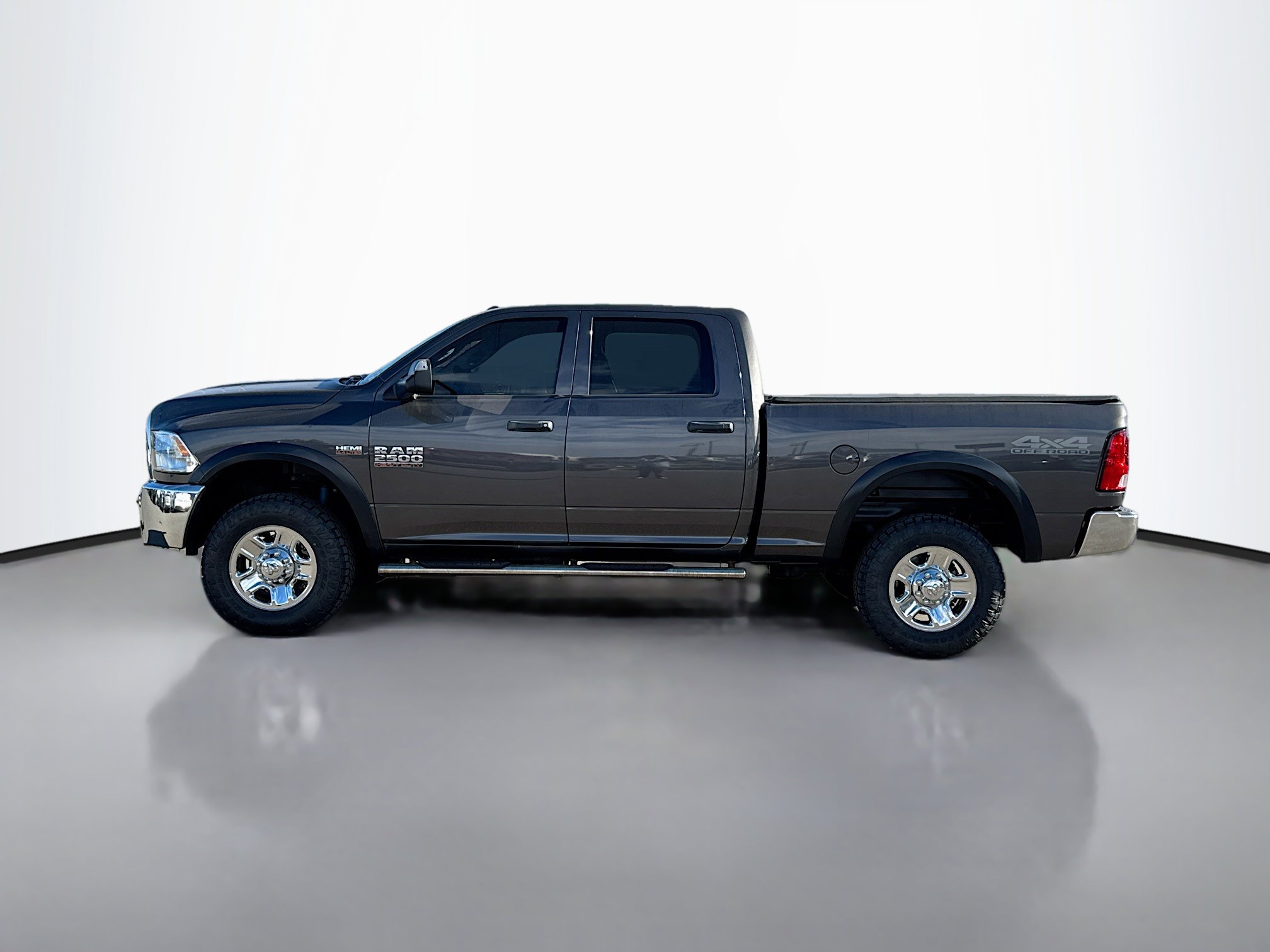 2018 Ram 2500 Tradesman photo 3