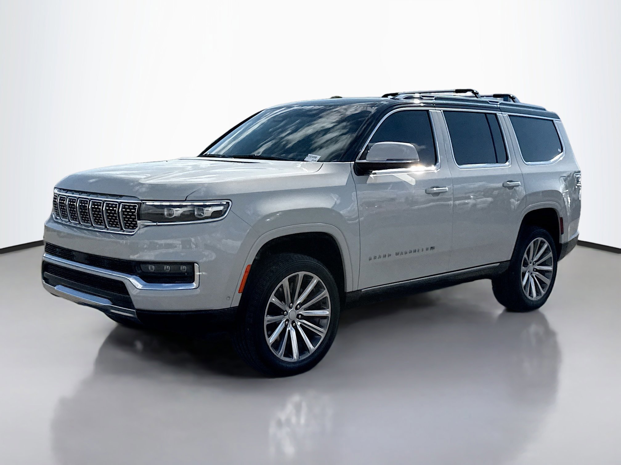 2022 Jeep Grand Wagoneer II photo 4