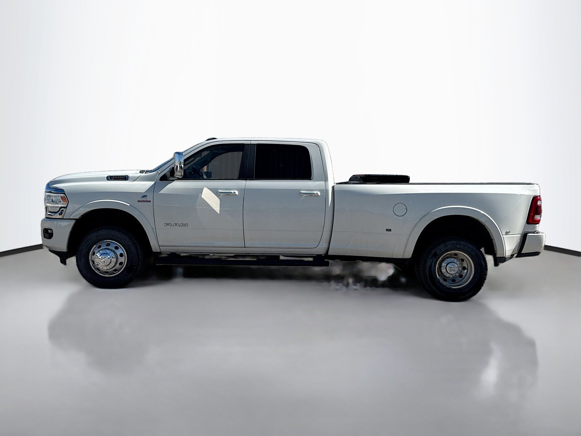 2021 Ram 3500 Laramie photo 2