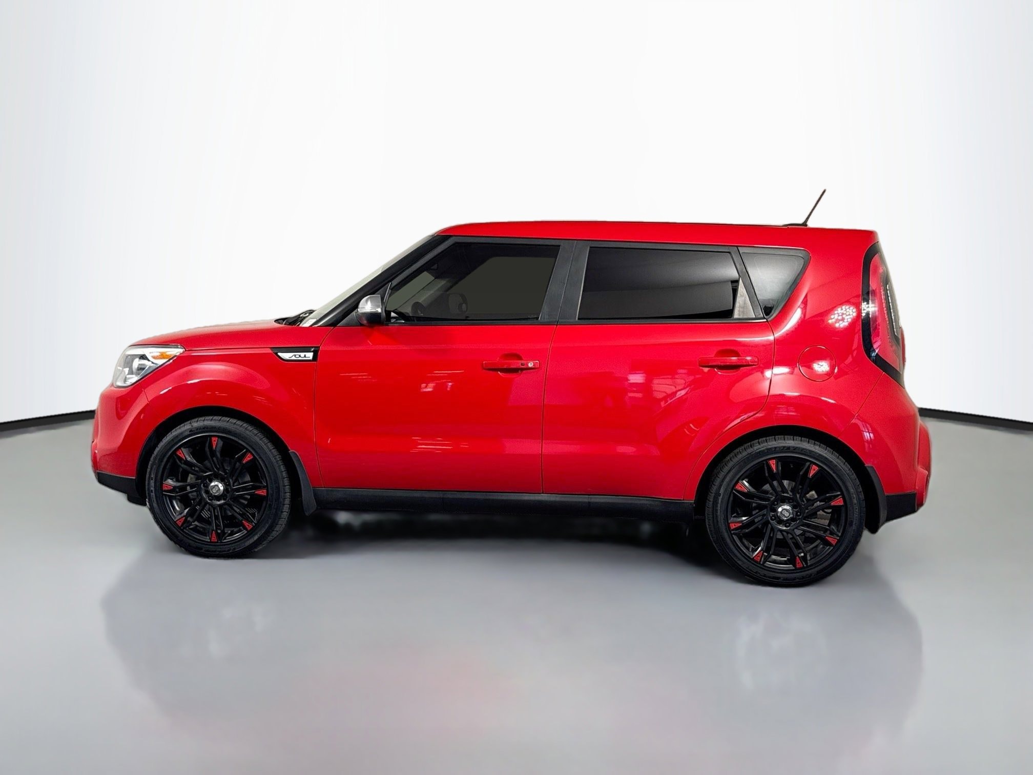 Used 2016 Kia Soul Base with VIN KNDJX3A56G7866458 for sale in Fernley, NV