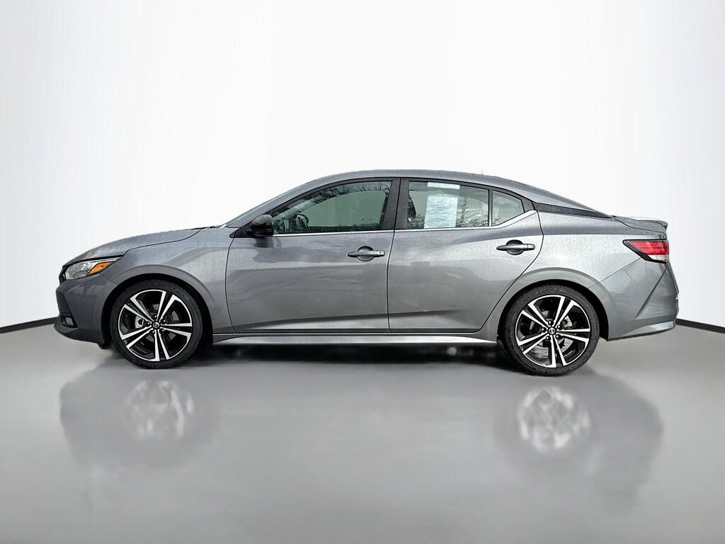 Used 2022 Nissan Sentra SR 4dr Car