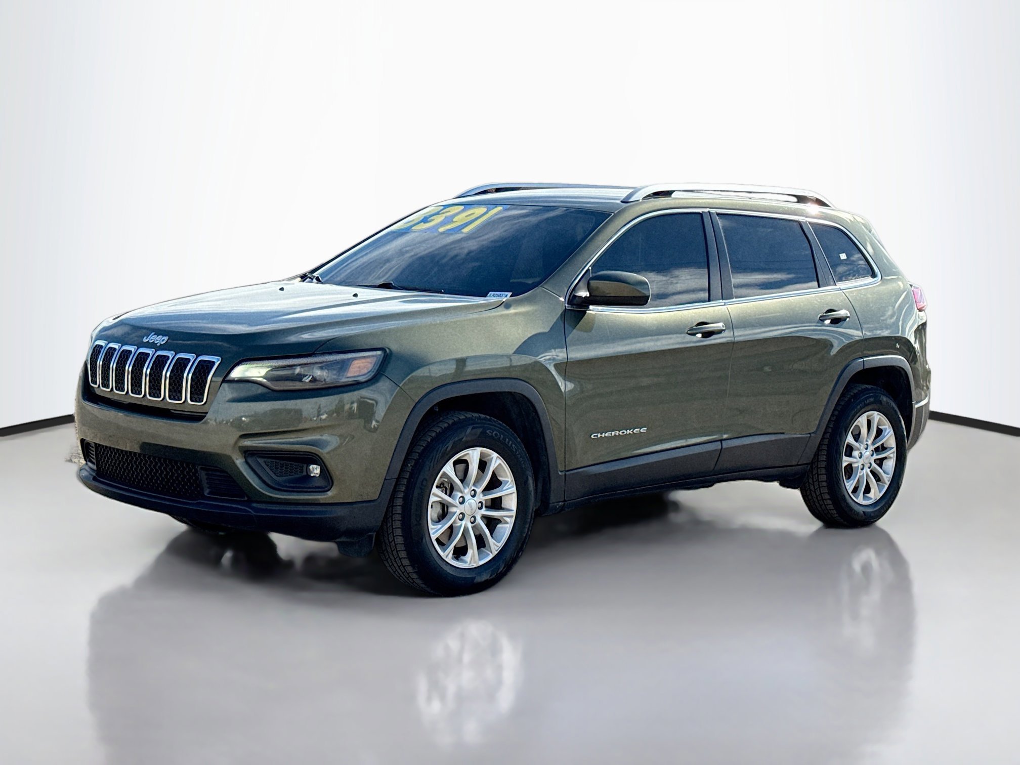 2019 Jeep Cherokee Latitude photo 4
