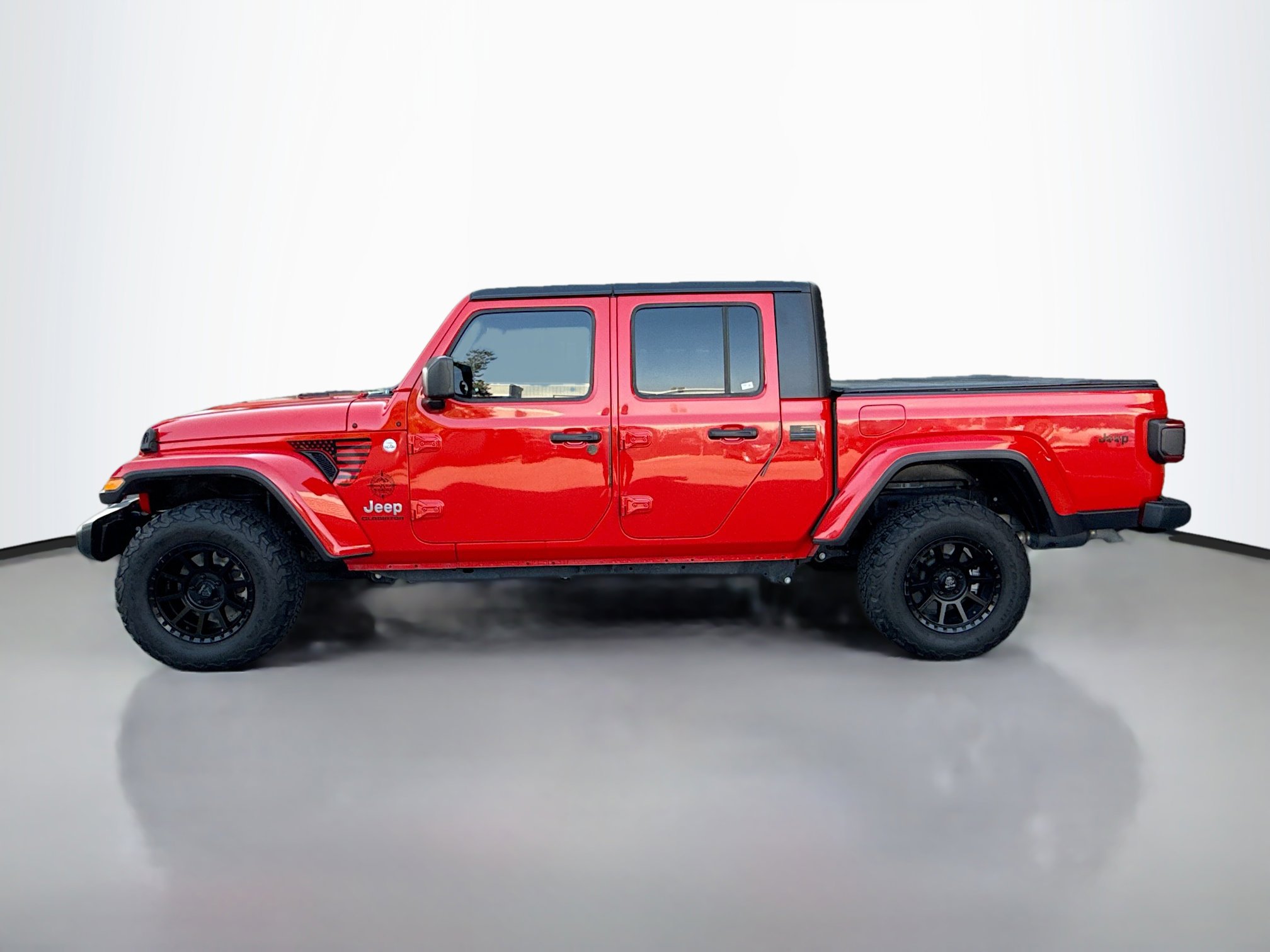2020 Jeep Gladiator Overland photo 2