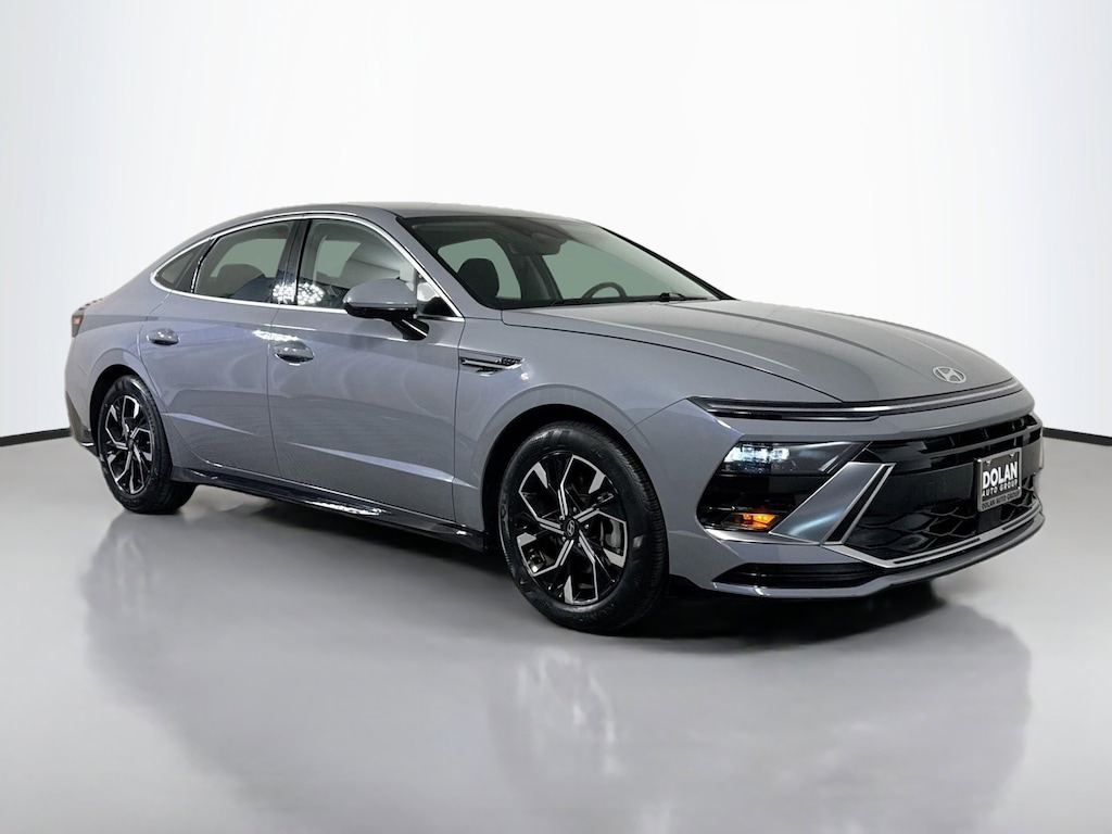 Used 2025 Hyundai Sonata SEL 4dr Car