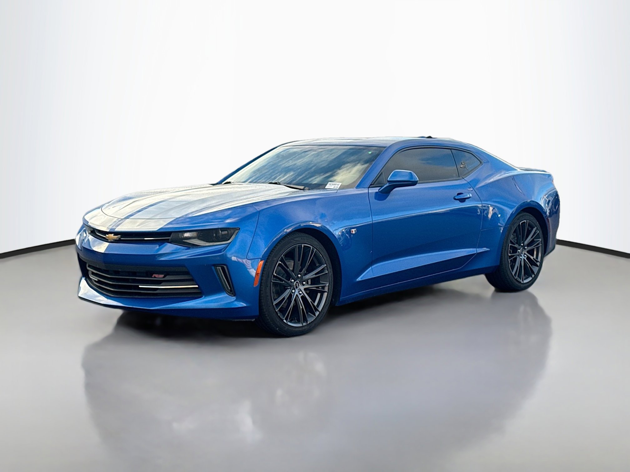 2016 Chevrolet Camaro 2LT photo 2