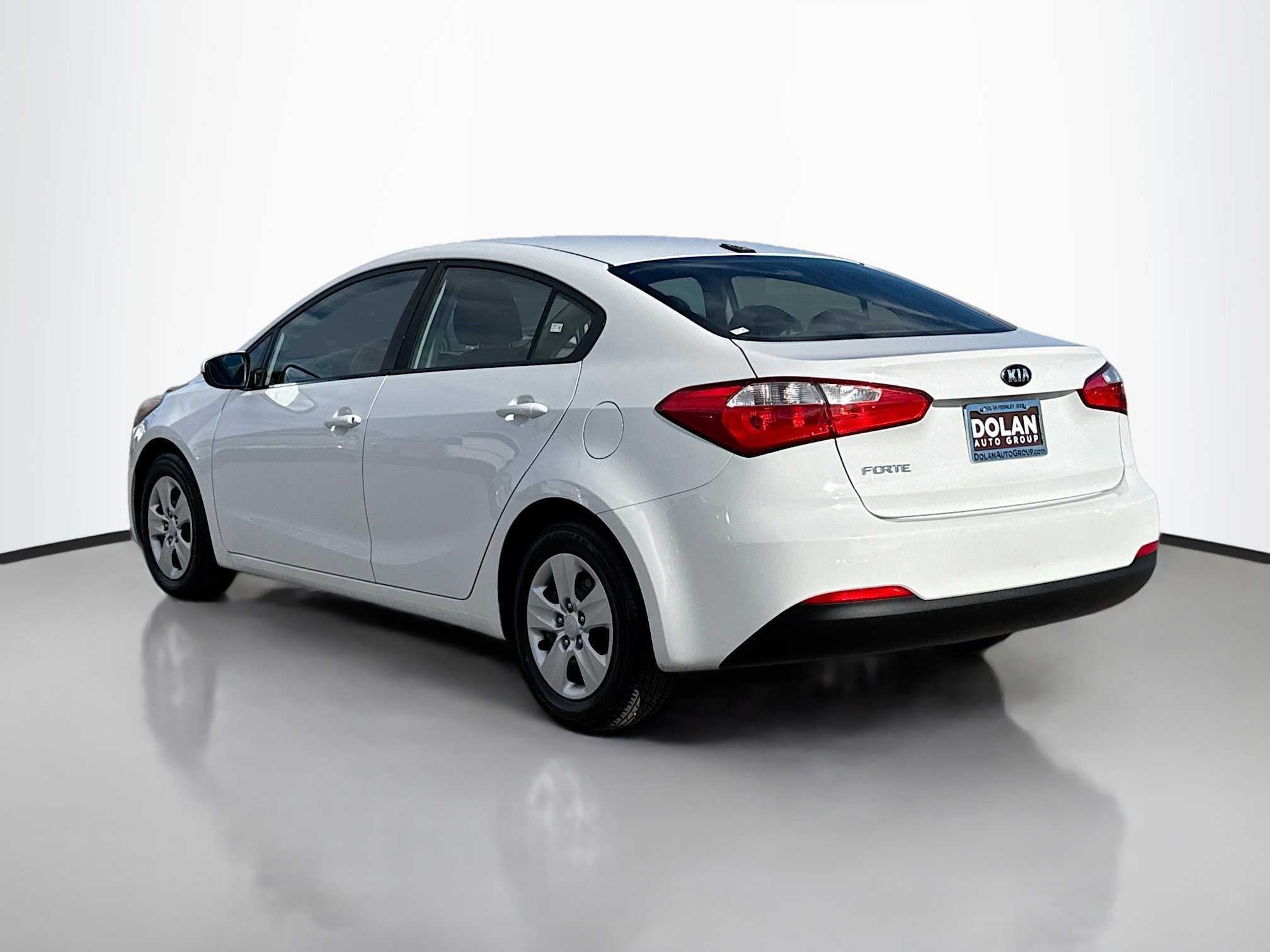 2016 Kia Forte LX photo 4