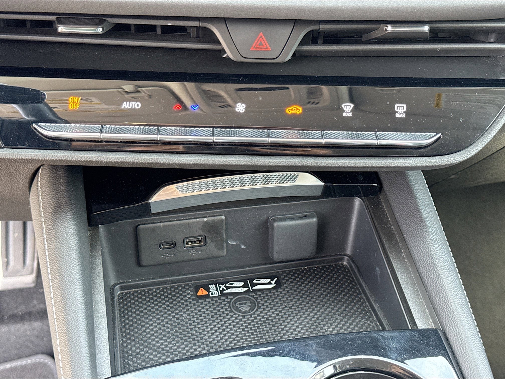 2024 Buick Envision Sport Touring - Photo 24