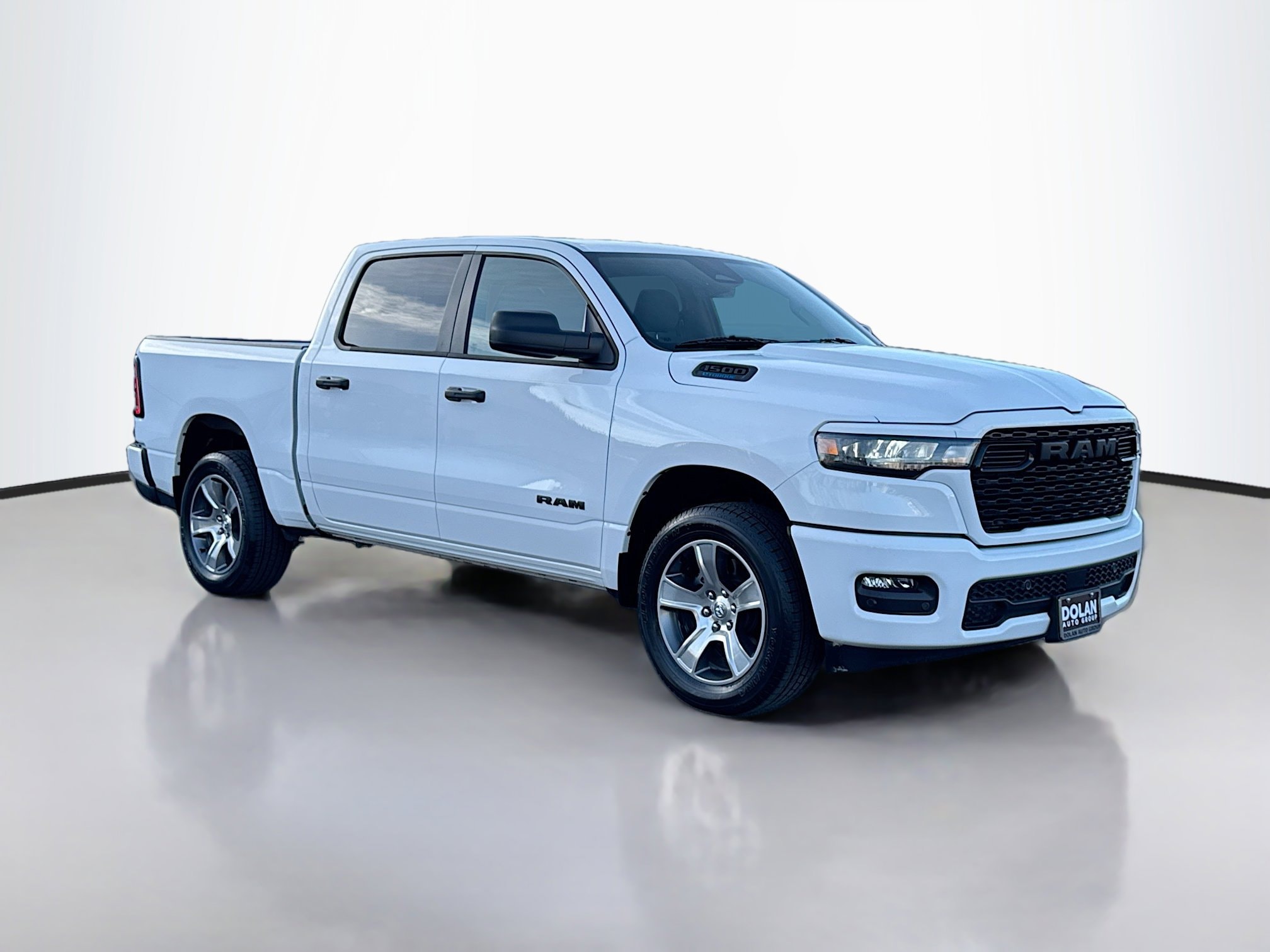 2025 Ram 1500 Crew Cab Pickup 