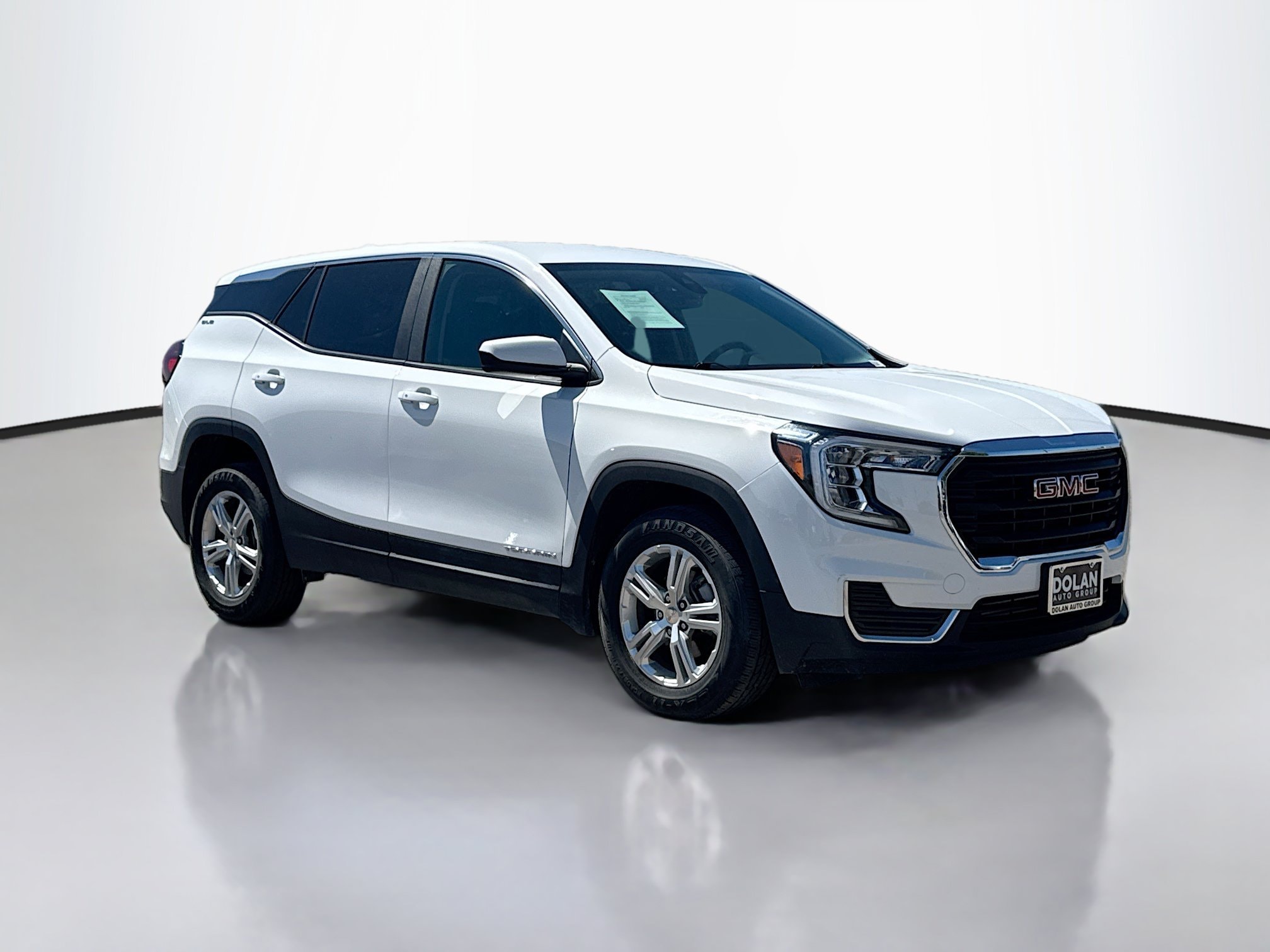2024 GMC Terrain SLE AWD's photo
