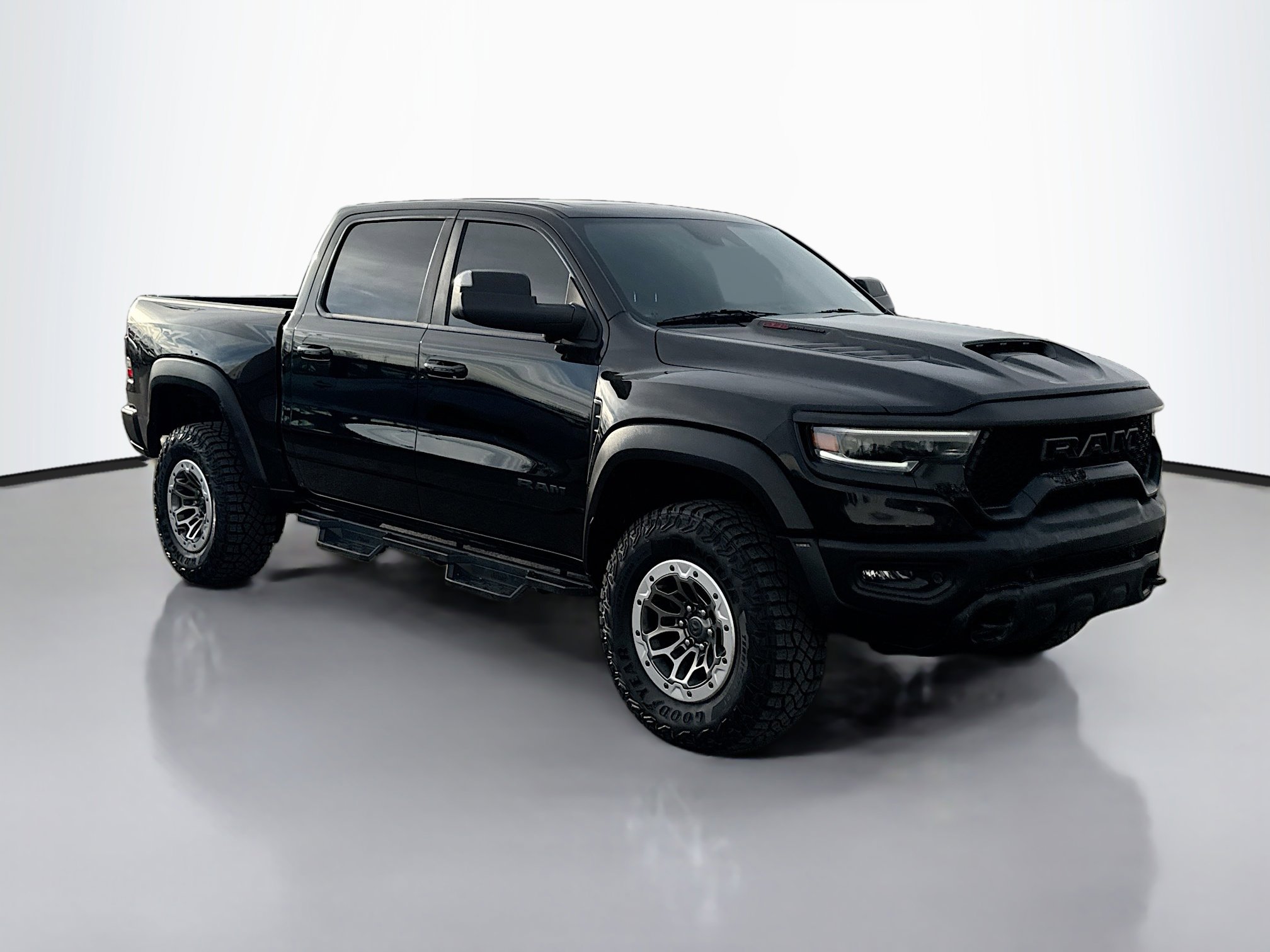 2023 Ram 1500 Crew Cab Pickup 