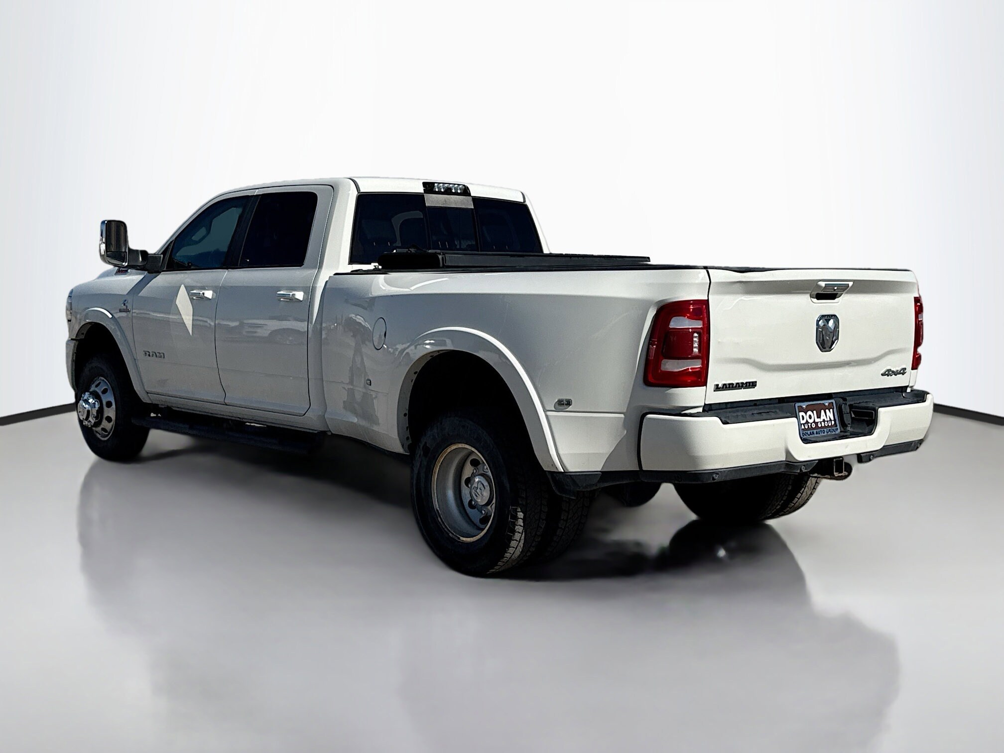 2021 Ram 3500 Laramie photo 4