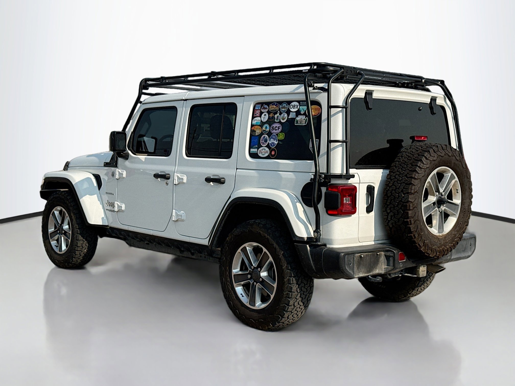 2021 Jeep Wrangler Unlimited Sahara photo 4