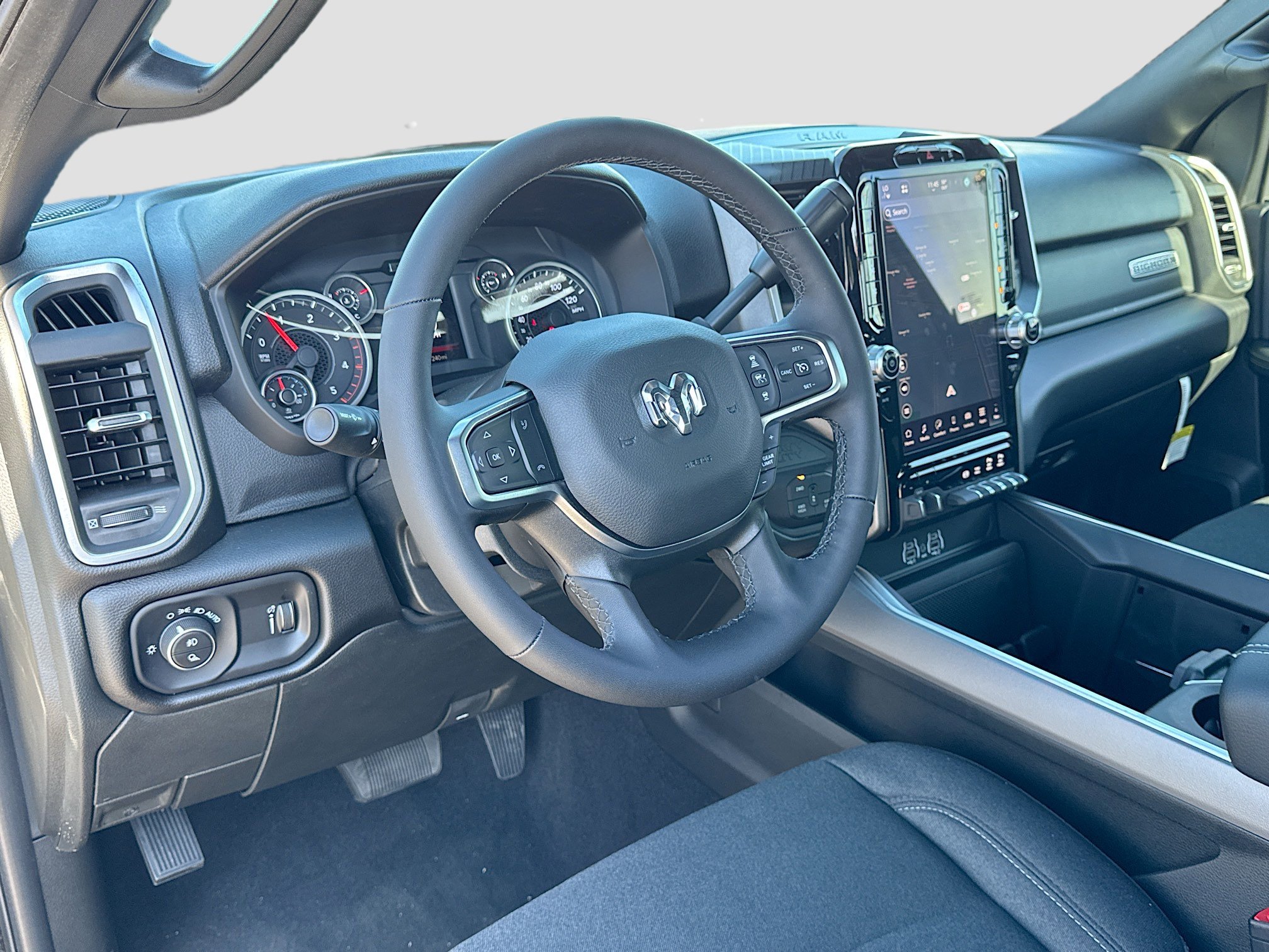 2026 RAM 2500 Big Horn - Photo 11