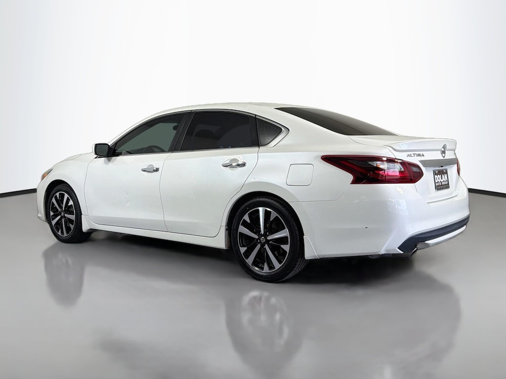 Used 2018 Nissan Altima 2.5 SR 4dr Car