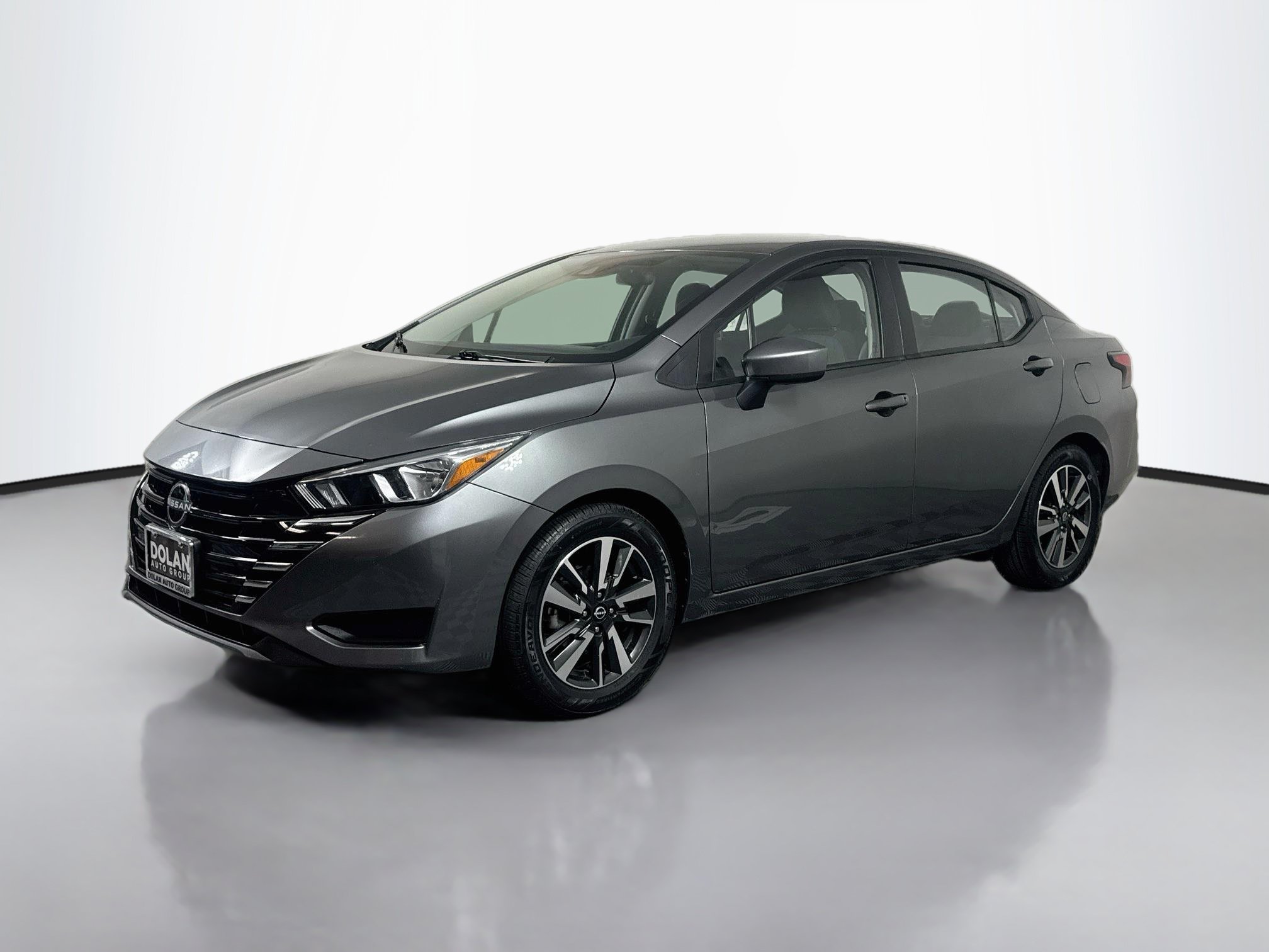 Used 2024 Nissan Versa 1.6 SV 4dr Car