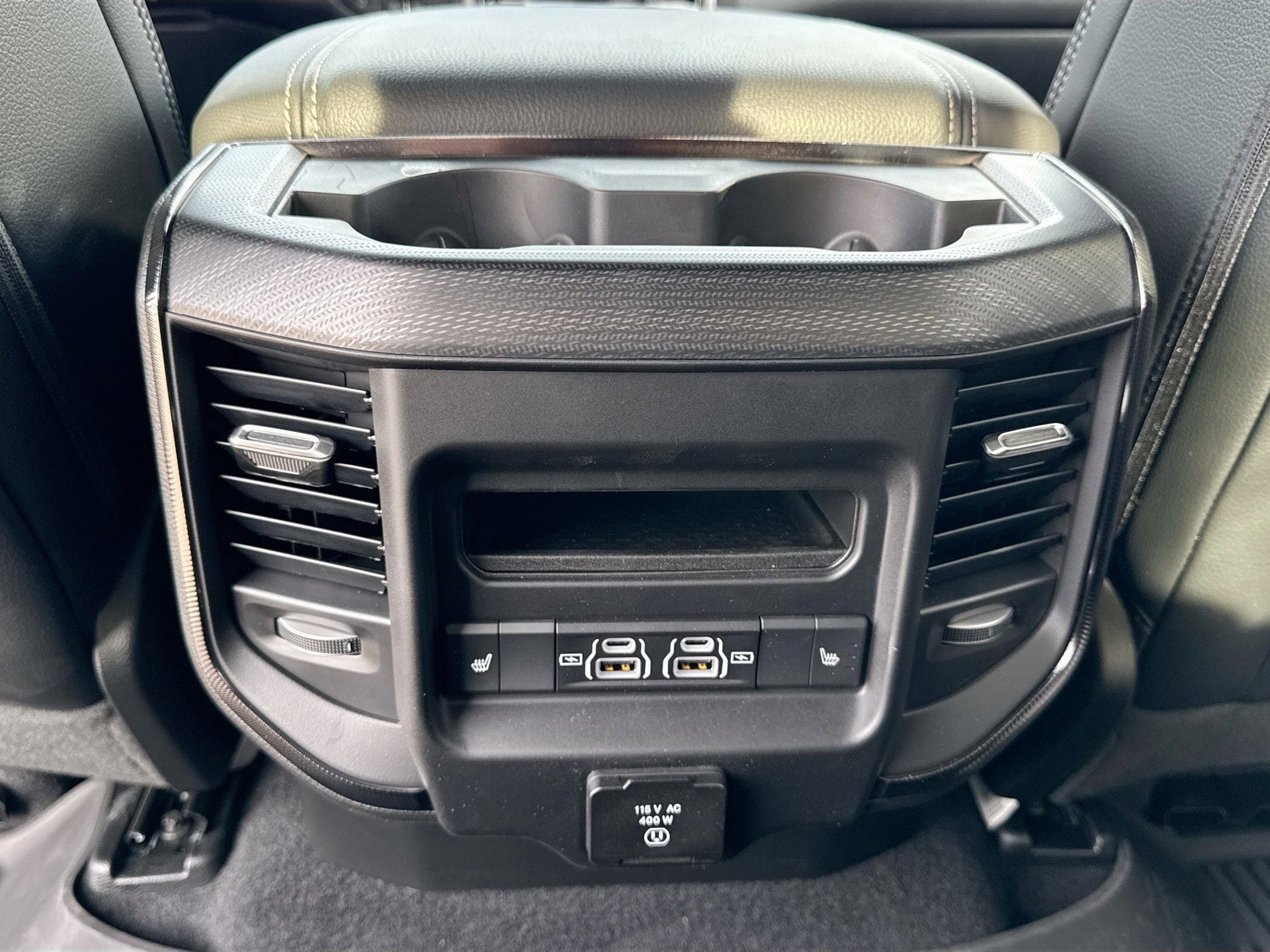 2026 RAM 1500 Rebel - Photo 35