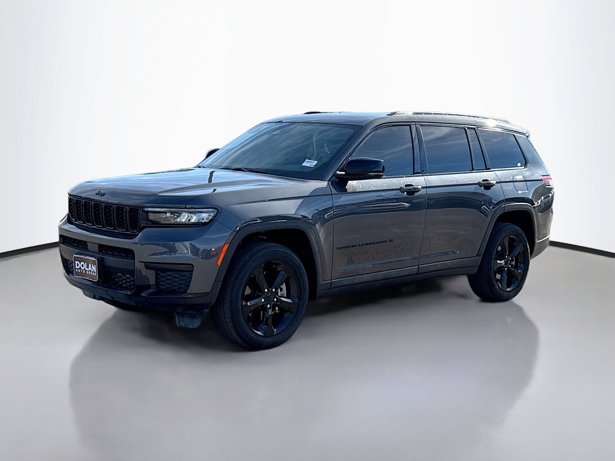 2024 Jeep Grand Cherokee Altitude X photo 2